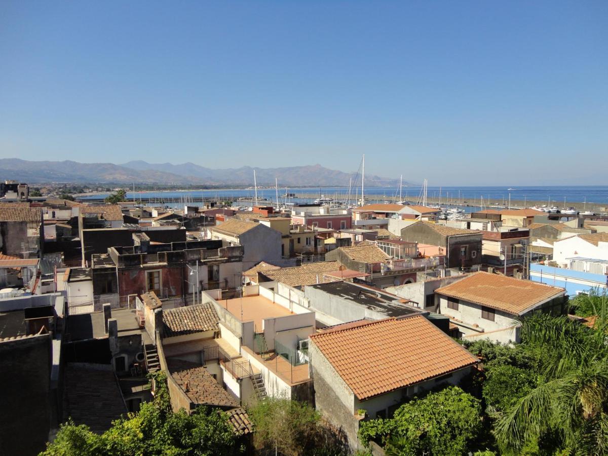 Casa Delle Pomelie - Taormina & Etna Panoramic Views Apartment Riposto Bagian luar foto