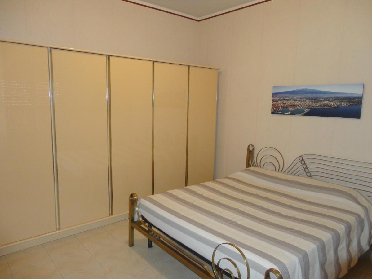 Casa Delle Pomelie - Taormina & Etna Panoramic Views Apartment Riposto Bagian luar foto