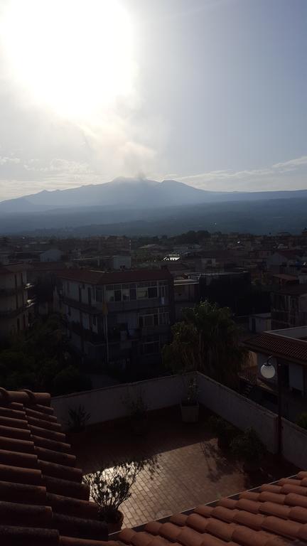 Casa Delle Pomelie - Taormina & Etna Panoramic Views Apartment Riposto Ruang foto